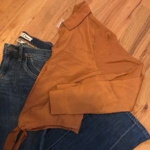 NWT Romeo & Juliet Couture Tie-Front Blouse